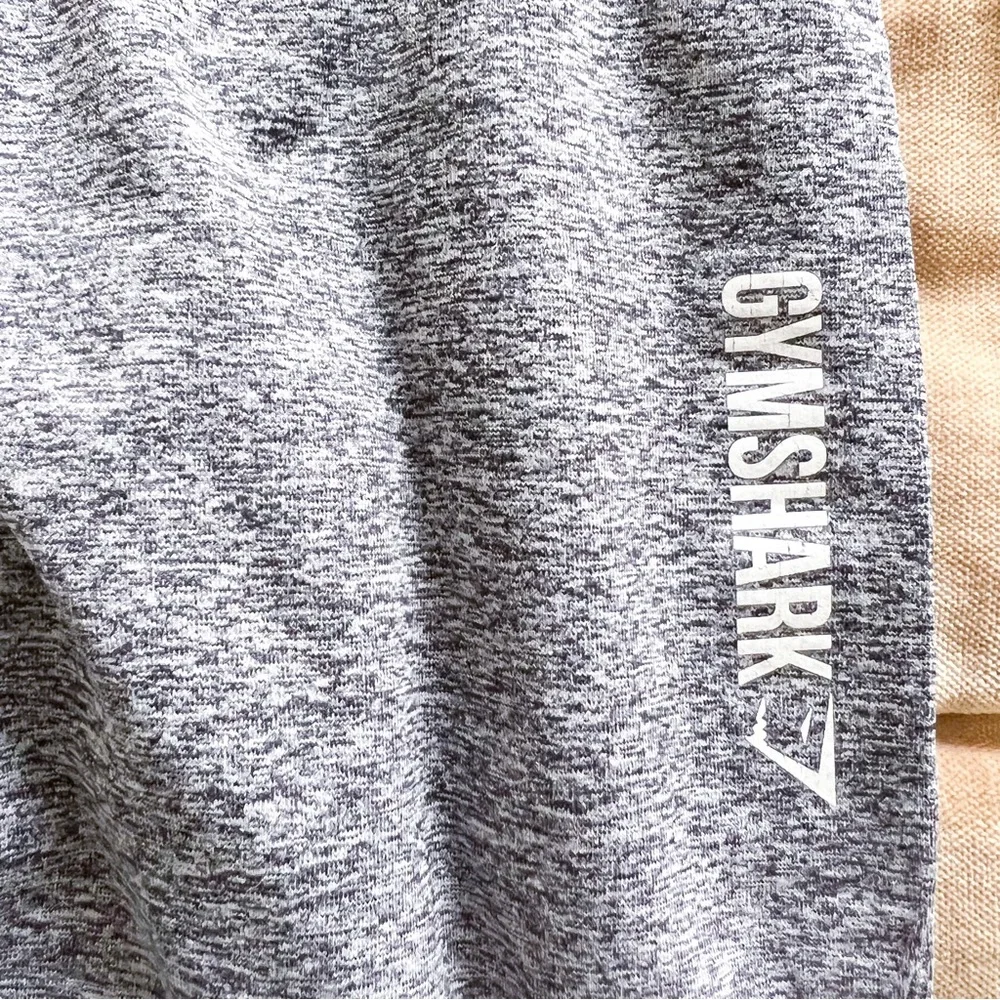 gymshark | light pink and grey ombré seamless leggings medium - Picture 7 of 7